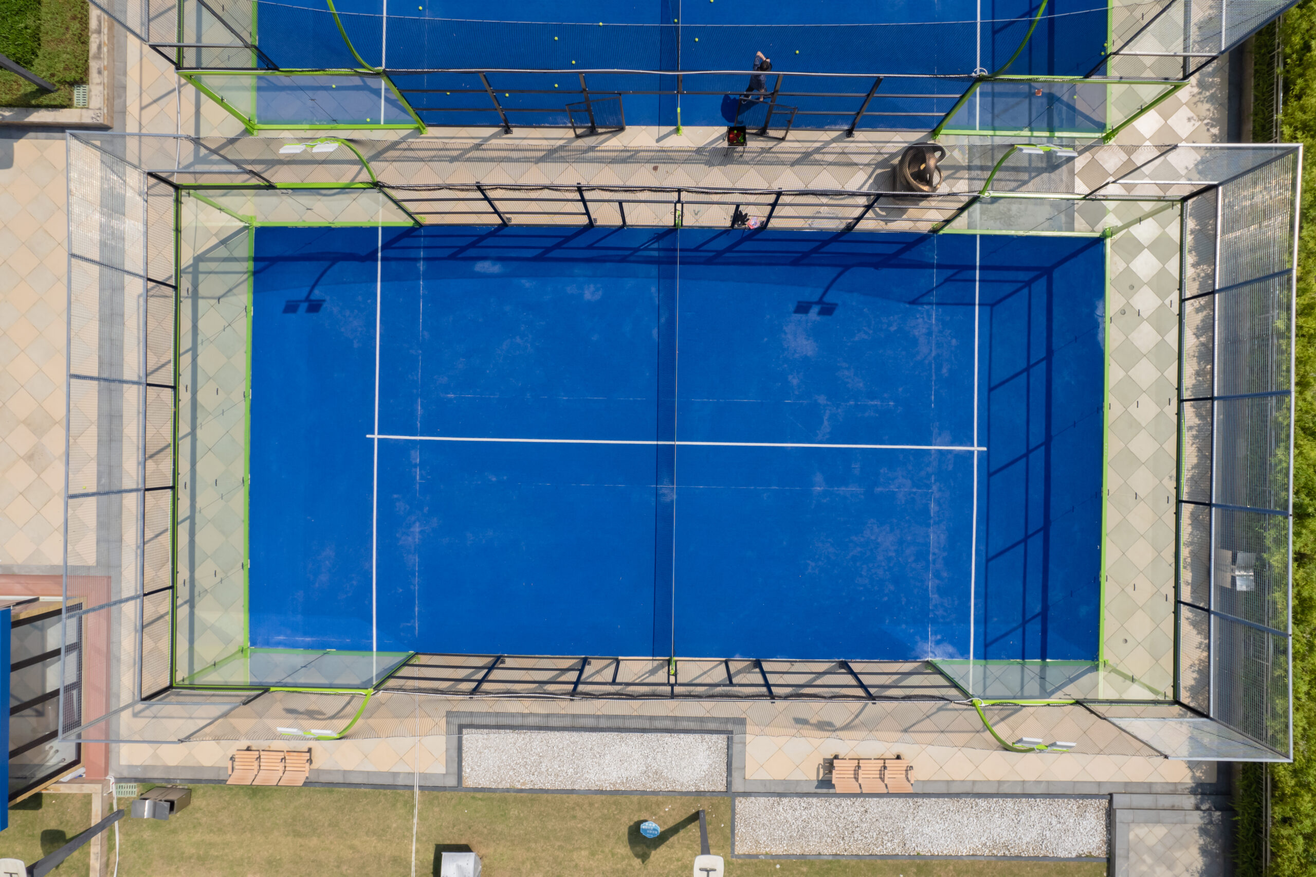 top view of padel court showing official dimensions and court layout